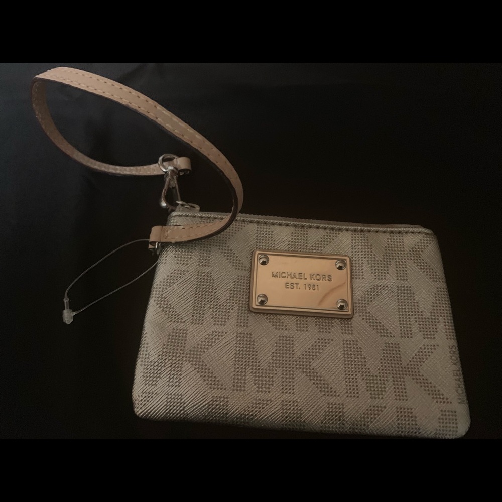 Michael Kors Wristlet